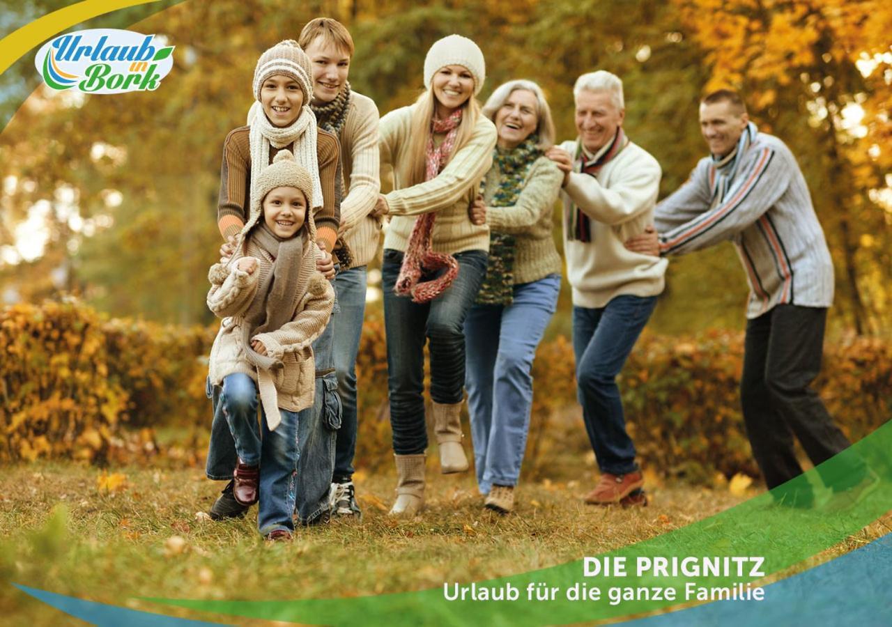 Jagd-Angler-Suite-04-Im-Wald-Am-See Kyritz Exteriér fotografie